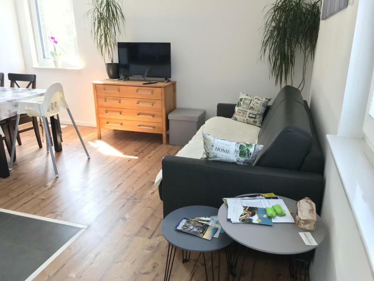 Chez Mimi Apartment รูสท์ ภายนอก รูปภาพ